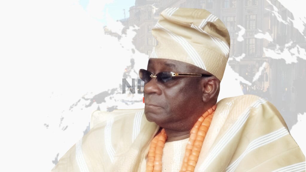 OBA RILWAN BABATUNDE AKIOLU - The Oba of Lagos