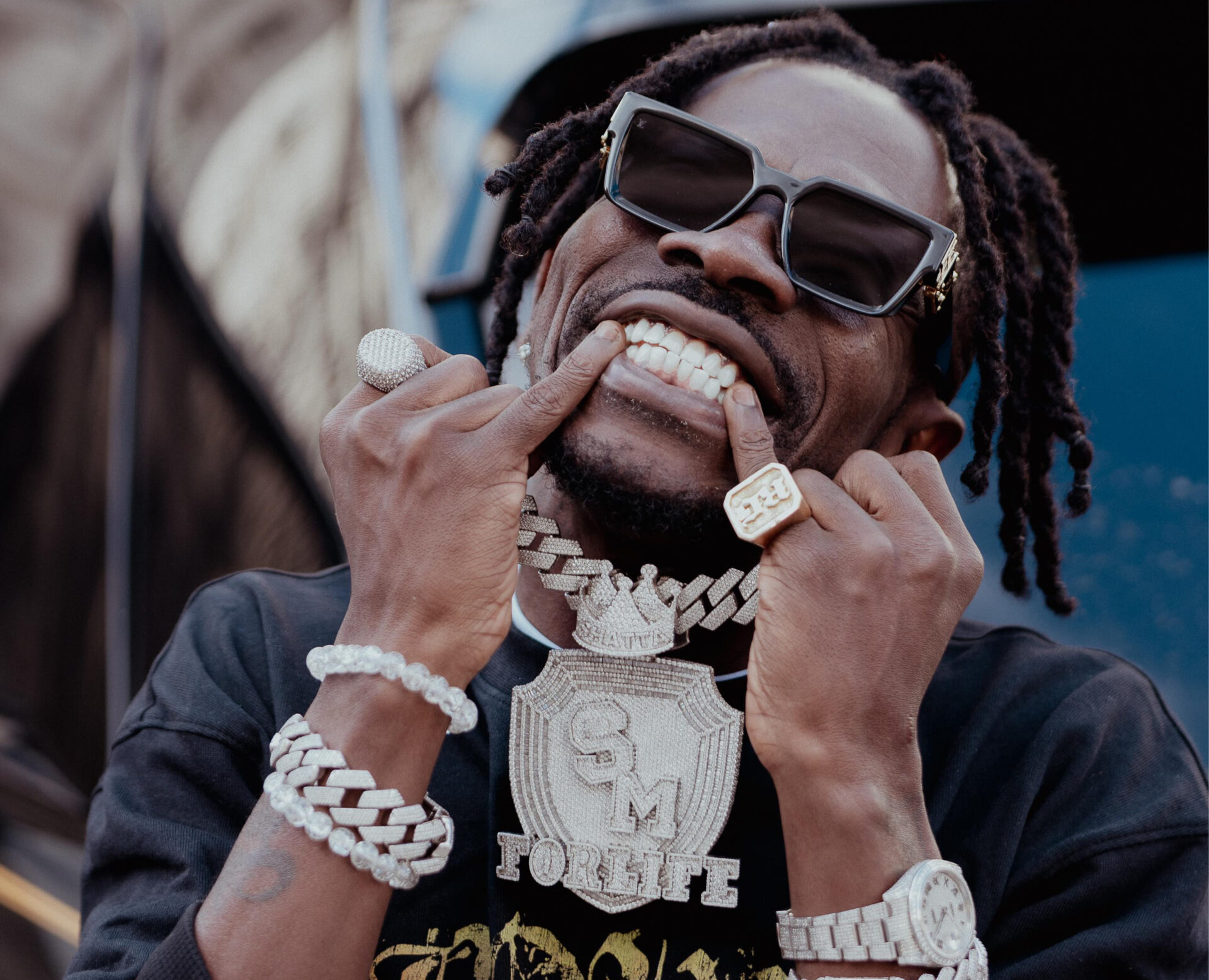 Shatta Wale Cashes In On Stonebwoy-Sarkodie Feud, Earns $35,856 In TikTok Gifts